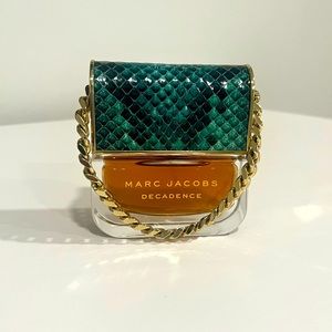 Marc Jacobs Divine Decadence